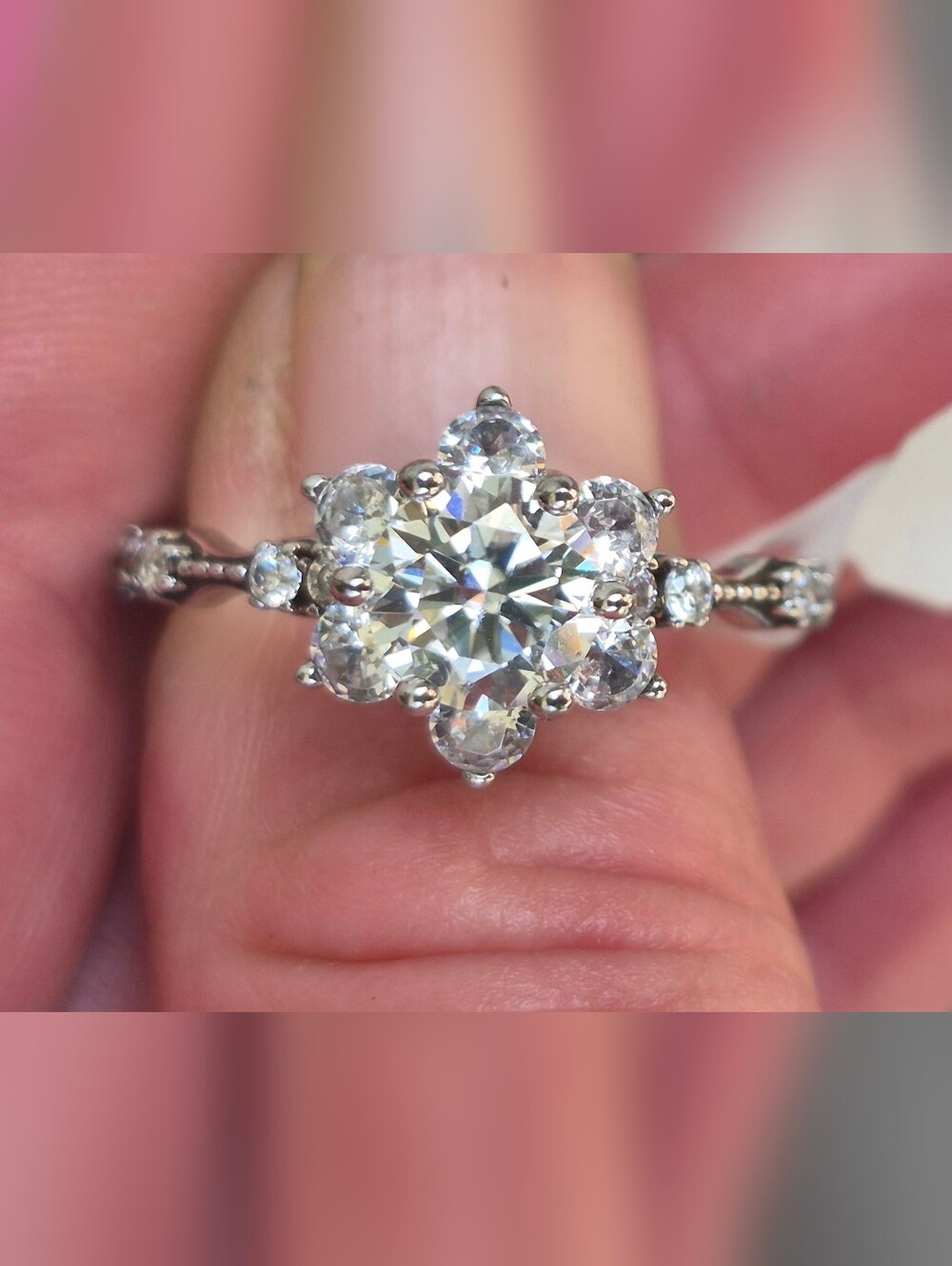 1.5 Carat Total Weight Floral Moissanite Diamond Ring Size 8